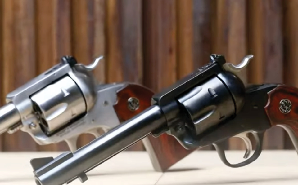 Ruger Midsize Frame Flattop 41 Magnum